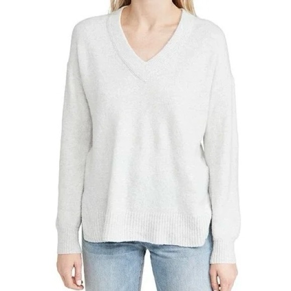 Madewell Bartlett V-Neck Pullover Sweater in Coziest Yarn Light Heather Grey - Picture 1 of 9